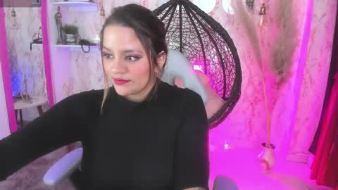 victoria_floyd1 online show from January 30, 6:13 am