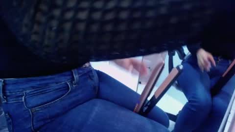 Victoria online show from October 22, 1:00 pm