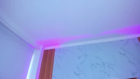  Victoria Lozano  online show from December 11, 12:12 pm