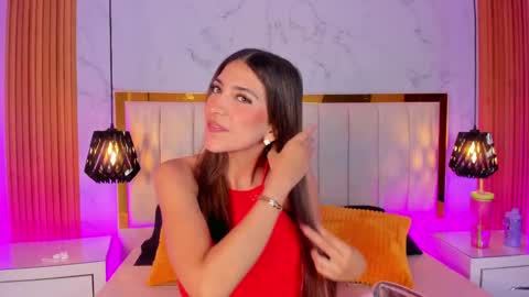  Victoria Lozano  online show from March 10, 12:48 pm