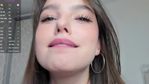 Snapshot of victoria_karma chatting on December 13, 1:22 pm       online show from December 13, 1:22 pm