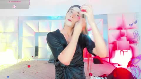 Victoria online show from April 11, 7:29 pm