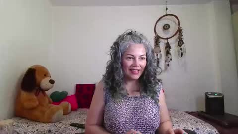 Snapshot of victoria_lover444 chatting on November 17, 3:45 am Victoria Lover online show from November 17, 3:45 am