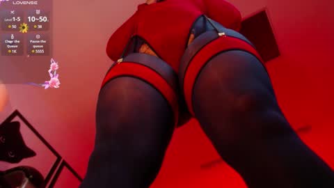 Snapshot of victoria_monteroo chatting on February 5, 10:55 pm Call me Vic online show from February 5, 10:55 pm