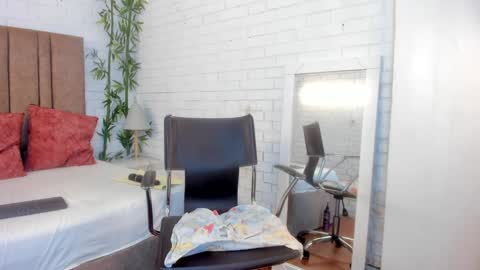 Victoria   Everyday From 1400 to 2130 Col Time online show from December 28, 5:03 pm