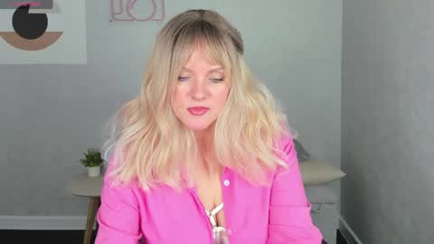 Victoria My schedule for the week 2 GMT 3am-9am TuWeThFrSa online show from April 11, 1:21 am