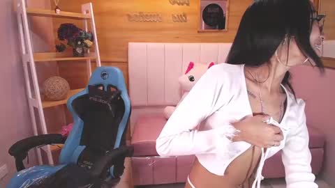 Snapshot of victoria_ricci_a chatting on January 29, 7:22 pm Victoria  online show from January 29, 7:22 pm