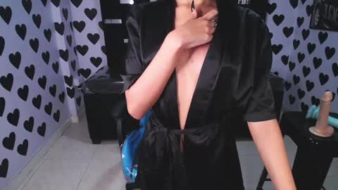 Snapshot of victoria_ricci_a chatting on February 22, 9:15 pm Victoria  online show from February 22, 9:15 pm