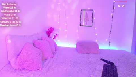 victoria_rossett online show from July 26, 8:16 pm