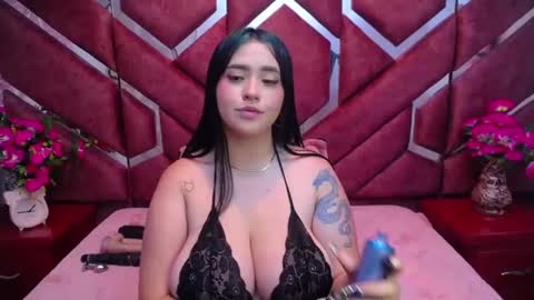 Snapshot of victoria_rossy_ chatting on January 28, 4:52 pm Victoria online show from January 28, 4:52 pm