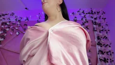 Victoria online show from November 13, 8:52 pm