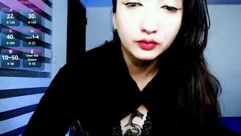 Snapshot of victoria_smile_ chatting on August 2, 3:10 pm Victoria online show from August 2, 3:10 pm