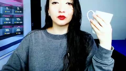 Snapshot of victoria_smile_ chatting on August 4, 10:40 am Victoria online show from August 4, 10:40 am
