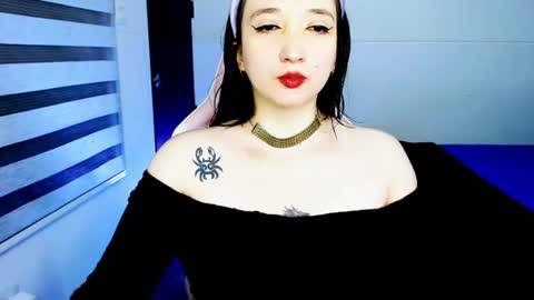 Snapshot of victoria_smile_ chatting on August 7, 12:07 pm Victoria online show from August 7, 12:07 pm