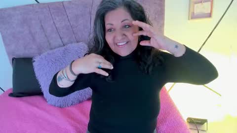 victoriaa_anderson_ online show from November 29, 1:25 pm