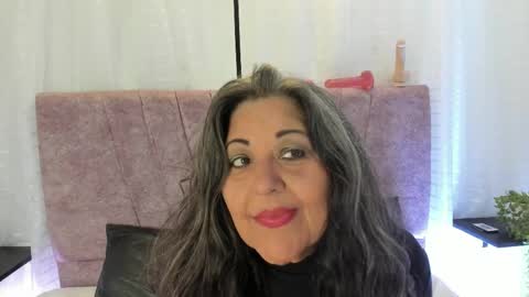 victoriaa_anderson_ online show from April 13, 2:22 pm