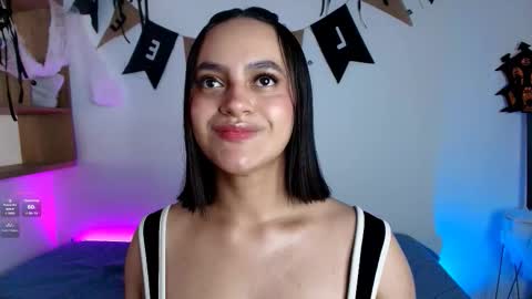 Victoria online show from October 14, 6:42 pm