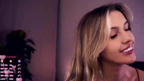 Anasteisha  Day Helen  Night online show from October 5, 7:23 pm