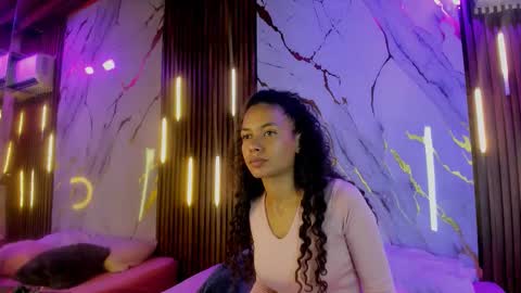 Victoria  online show from September 28, 7:41 pm