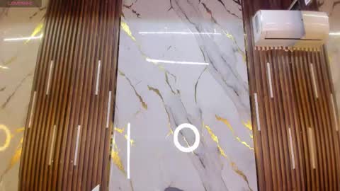 Victoria  online show from March 1, 8:00 pm