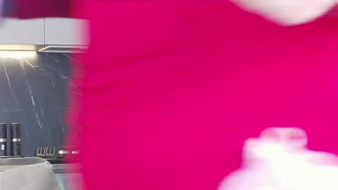 Miss V online show from December 24, 5:34 pm