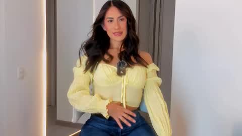 Snapshot of victoriafit7 chatting on September 23, 12:35 am Vcitoria online show from September 23, 12:35 am