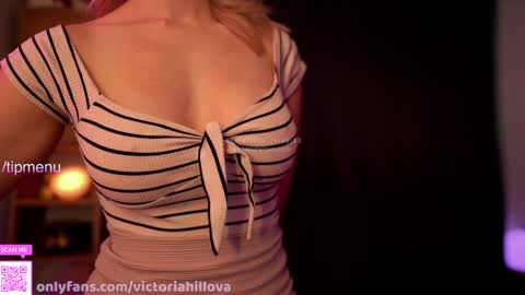 Snapshot of victoriahillova chatting on October 5, 1:09 pm Victoria Hillova online show from October 5, 1:09 pm