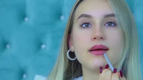 Victoria online show from October 5, 6:34 am