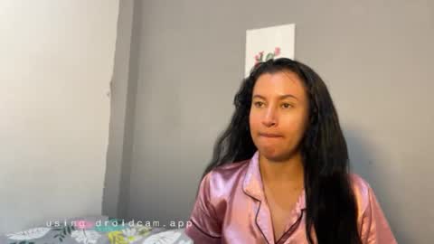 VICTORIA online show from December 15, 1:32 am