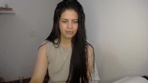 Snapshot of victorialg chatting on September 10, 7:03 pm victorialg online show from September 10, 7:03 pm