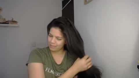 Snapshot of victorialg chatting on September 16, 8:32 pm victorialg online show from September 16, 8:32 pm