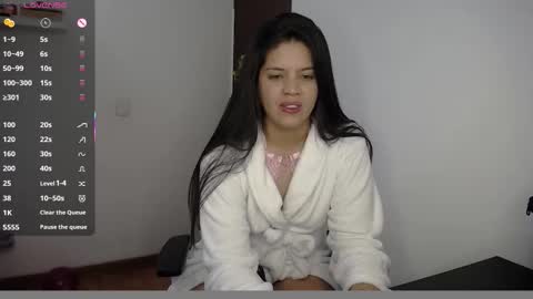Snapshot of victorialg chatting on October 20, 8:53 pm victorialg online show from October 20, 8:53 pm