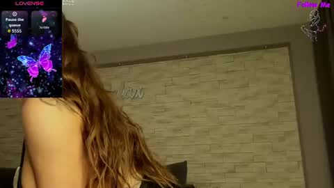 Victoria online show from July 25, 3:04 am