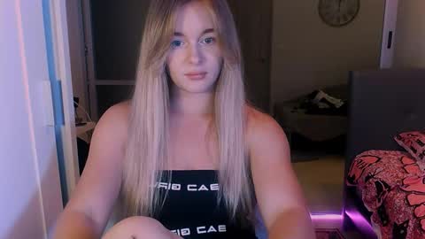 Snapshot of victoriande chatting on October 24, 12:12 pm Eva and Victor online show from October 24, 12:12 pm