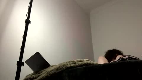 victoriathevillan online show from April 23, 3:41 am