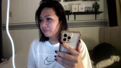 victoriawintour online show from December 9, 6:01 am