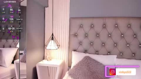 hi Im daniela  I will be online again in 15 hours after each transmission 3 online show from September 18, 11:18 pm