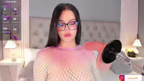 hi Im daniela  I will be online again in 15 hours after each transmission 3 online show from September 22, 11:29 pm