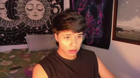 Snapshot of victorino_jhonson chatting on January 19, 7:15 pm Victorino Jhonson online show from January 19, 7:15 pm