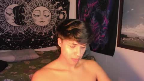 Snapshot of victorino_jhonson chatting on March 8, 3:06 am Victorino Jhonson online show from March 8, 3:06 am