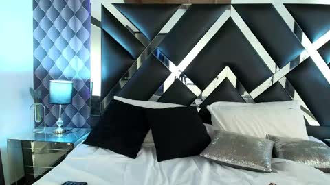 victtoria lee online show from February 22, 10:52 pm