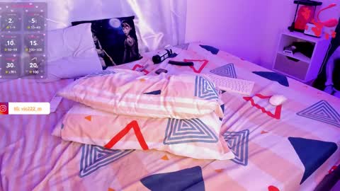 Moon online show from March 8, 10:11 am