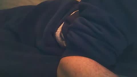 vicvictoree online show from November 12, 7:03 pm