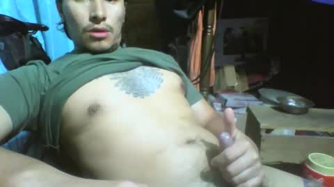 Snapshot of viernes1010 chatting on April 16, 1:01 pm viernes1010 online show from April 16, 1:01 pm