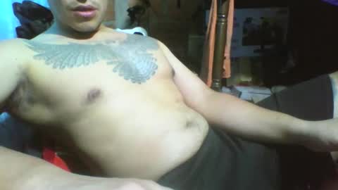 Snapshot of viernes1010 chatting on April 24, 8:33 pm viernes1010 online show from April 24, 8:33 pm