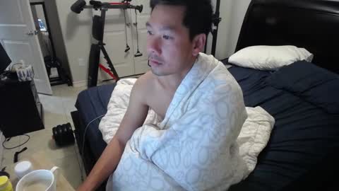 Snapshot of vietnamese23 chatting on December 20, 10:27 am wonderful online show from December 20, 10:27 am