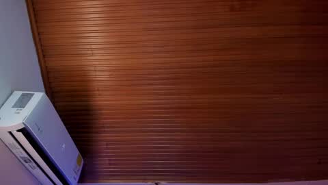 Viiolett online show from September 12, 7:25 pm