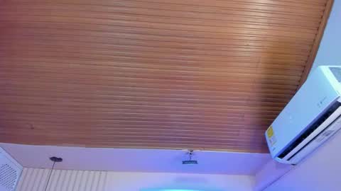 Viiolett online show from September 14, 7:24 pm