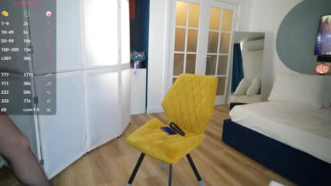 vika54784 online show from February 27, 7:23 am