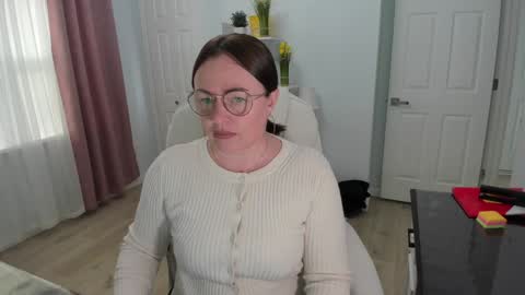 Ukrainian-woman online show from February 3, 4:52 pm